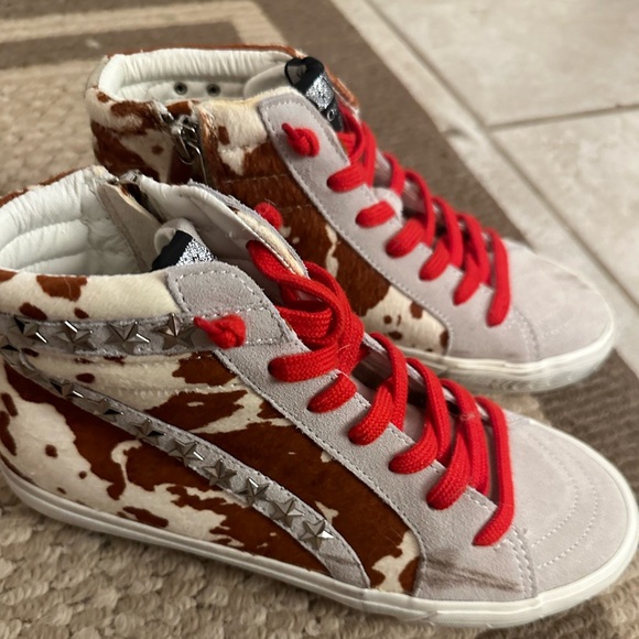 NWOT VINTAGE HAVANA COW PRINT CATHERINE MULTI MIX SNEAKERS 7.5 - Picture 3 of 9